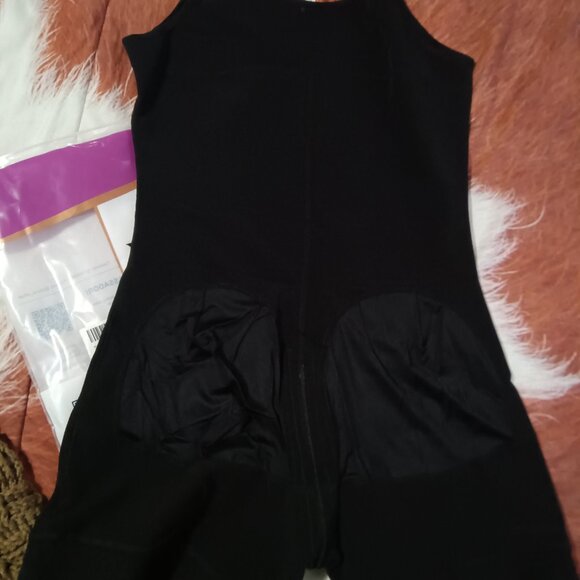 Shape wear - Picture 3 of 3